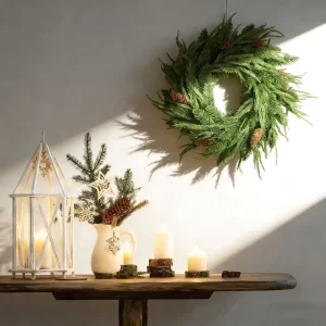50cm PE+PVC Fireproof CE RoHS Certified Spruce Shape Round Artificial Christmas Wreath for Home Decoration