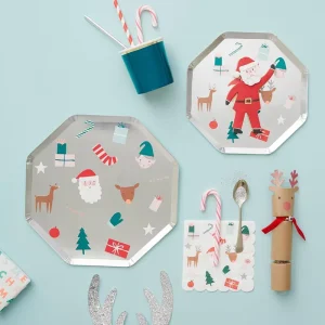 8 Pcs Disposable Paper Plate Christmas Themed Party Tableware Set