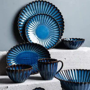 Antique Retro Glaze Porcelain Dinnerware Set Christmas Festival Ceramic Plates Bowls