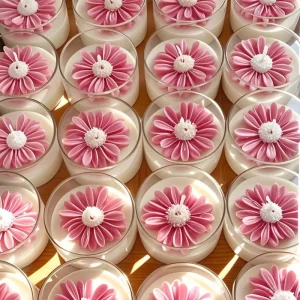 Aromatherapy Handmade Custom logo Color Soy Scented Candle with Flower