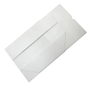 Bridesmaid Gift Box Set Foldable Magnetic Cover Luxury Cardboard Gift Box for Wedding Favors Vodka Tequila Souvenirs Embossed