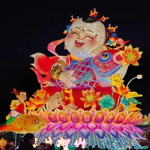Chinese Traditional Lantern for Indoor Outdoor Use for Amusement Park Shopping Mall Festival Decorative Metal Lantern