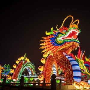Chinese Traditional New Year Decorate Large Dragon Boat Door Festival Lanterns Display