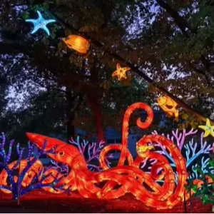 Christmas Tree-Shaped Iron LED Lantern Extra Large Outdoor Decoration
