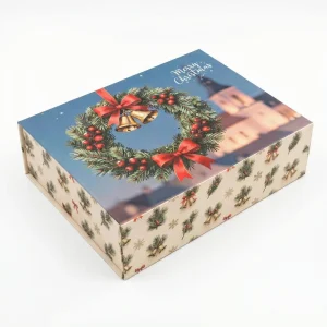 Christmas Wreath Magnetic Gift Boxes Elegant Festive Packaging Boxes for Holiday Presents and Seasonal Gift Wrapping