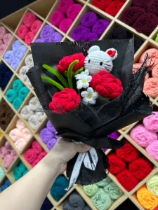 Crochet AnimalsFlower Bouquet Crochet Flower Bouquet Black Handmade Forever Flower Arrangement Elegant Gift for Mom