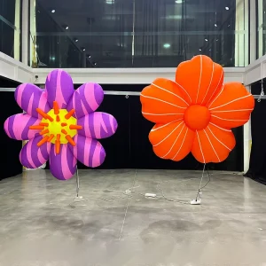 Custom Inflatable Flowers Orange Purple Pink 2M LED Lighting Giant Flowers Inflatable Decoration for Stage Props Music Festivals