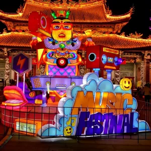 Custom Made Music Festivals Around the World Chinese Cloth Silk Lantern Festival Lanterns LEDs Lights for How to Make Lanterns