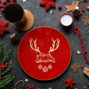 Customizable Christmas Ceramic Plate Set Festive Bone China Tableware Suitable for Hotel Bars and Restaurant