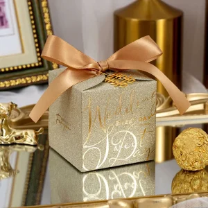 Customize Luxury Wedding Candy Gift Box Thoughtable Elegant Biodegradable Gold Gold Foil Stamping Sweet Box With Ribbon