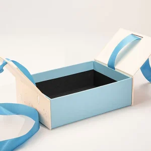 Customized Design Glossy Lamination Holiday Gifts Packaging Box Rigid Cardboard Double Door Design Gift Box with Ribbon