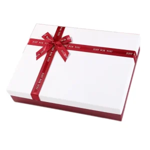 Customized Luxury Kraft Gift Carton Red White Exquisite Packaging for Holidays Birthdays Features Embossing Matt Lamination