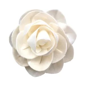 Customized White Sola Wood Flower Diffuser Handmade Eco Friendly Aromatherapy Heart Shaped Rose Home Decor Waterproof Graduation