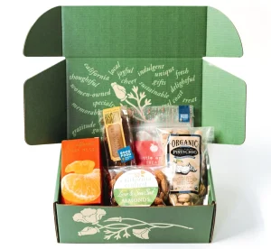 E commerce Business Corrugated Holiday Grocery Packaging Mail Box Foldable Small Christmas Hamper Gift Box