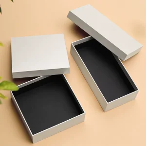 Eco Friendly Recyclable Magnetic Closure Luxury Custom Rectangle Candy Gift Rigid Box with UV Matt Lamination Sublimation