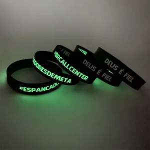 Environmentally Friendly Luminous Waterproof Silicone Bracelet Custom Colors Logo for Event Parties Adults Children Promotional