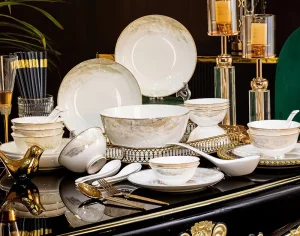 European Luxury style 36 piece Christmas Ceramic Tableware Set for Family of Six People Bone China Tableware Set