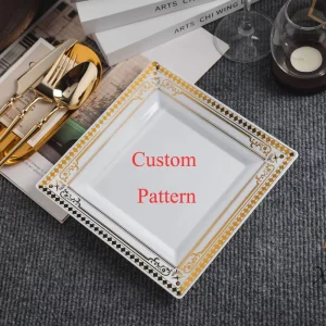 Factory Made Gold Trimmed Square Plastic Plates Custom Edge Patterns for Events Catering Decorative Disposable Tableware