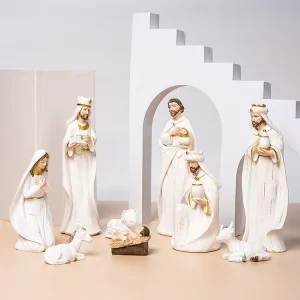 Family Christmas Manager Group’s Resin Statue of Jesus in the Religious Decoration of the Holy Coming of the Family Church
