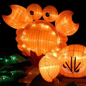 Fantasy-Themed Silk Lantern Displays for Festive Christmas Easter Thanksgiving Chinese New Year Valentine’s Day Storytelling
