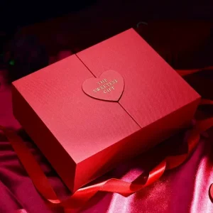Gift Box Packaging Festive Themed Paper Box for Chocolate Candy and Holiday Gifts