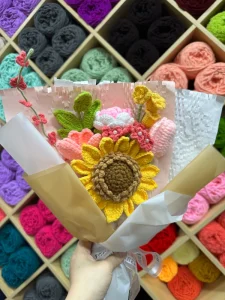 Handmade Crocheted Sunflower Bouquet Eco Friendly Easter Graduation Gift Elegant Lifelike Flower Arrangement