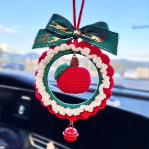 Handmade Eco Friendly Knitted Christmas Wreath Indoor Holiday Decoration Wall Hanging