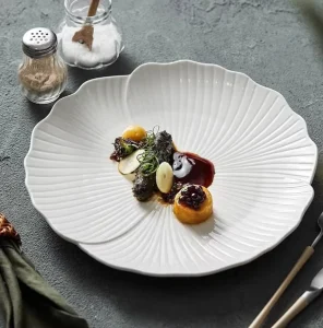High-End Large Flat White Ceramic Steak Fruit and Cake Plate Classic Western Dish Style for Household and Party
