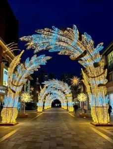 Holiday Light Tree Shape LED Iron Outdoor Festival Lanterns for Ramadan & Thanksgiving Shopping Mall Decoration