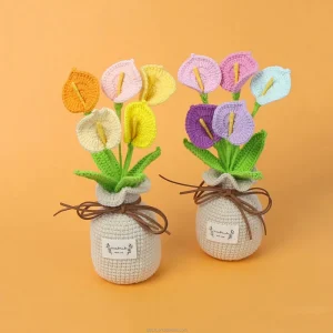 Home Decorations Artificial Gradient Flower Potted Handmade Knitted Crochet Calla Lily Pot Plant for Beautiful Floral Display