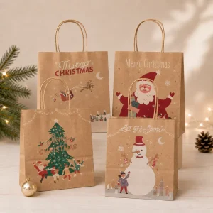 Hot Selling Christmas Kraft Paper Gift Bags Thickened Eco-Friendly Reusable Custom Paper Shopping Bags for Candy Gifts Packaging