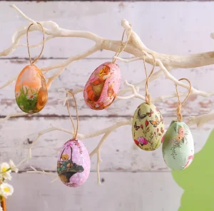Hot Selling Easter Egg Ornaments Creative Woven Basket with Easter Eggs Decor