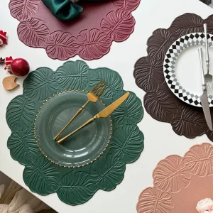 Ins Style Turtle Leaf Leather Circular Placemat Heat Insulation Waterproof Oil Embossed for Wedding Festival Christmas Pack of 4