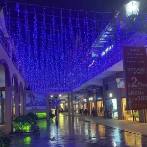 Landscape Garden Outdoor Warm White IP44 Christmas Holiday Lights Connectable Decorative Fairy LED Icicle Lights