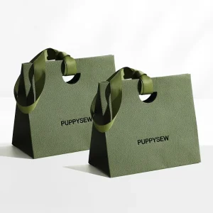Luxury Customized Paper Shopping Bags With Logo Paper Gift Bags With Ribbons For Shopping Branding