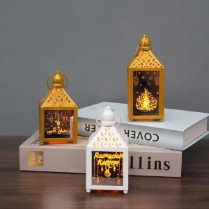Portable Iron LED Wind Lantern for Home Decoration Islamic Religious Festival Activity Ramadan Gift