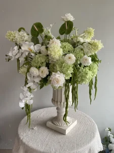 SY REAL Durable Silk Handmade Modern Tropical Wedding Decor 60cm Green White Flower Ball Centerpiece