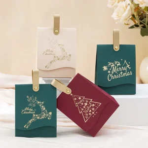 Stock Merry Christmas Gift Paper Box Creative Christmas Candy Chocolate Gift Packaging Box for Party Decoration