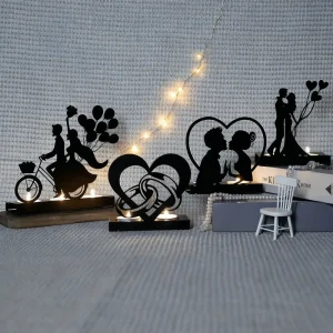 Valentine’s Day Decoration Props Candlestick Decoration Valentine’s Day Proposal Hugs Confessional Atmosphere Candle Holder
