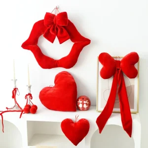 Valentine’s Day Decorative Gifts Red Heart-shaped Pendants Couple Party Ornaments Scene Arrangements