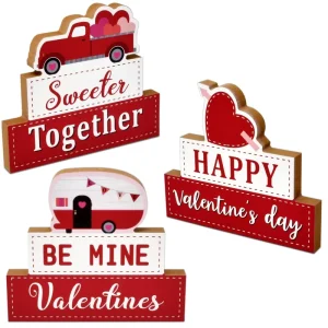 Valentine’s Day Wooden Dining Table Heart-shaped Decoration for Home Tabletop Bookshelf Gift