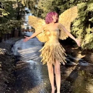 Women’s Gold Feather Fairy Wings Costume for a Luxurious Show Outfit at Carnivals and Festivals